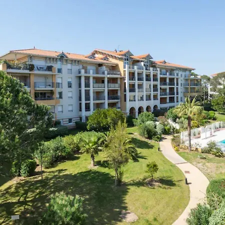 Aparthotel Vacanceole - Les Calanques Du Parc