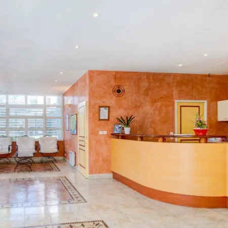 Vacanceole - Les Calanques Du Parc Aparthotel 3*