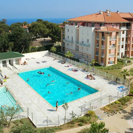 Vacanceole - Les Calanques Du Parc Apartahotel