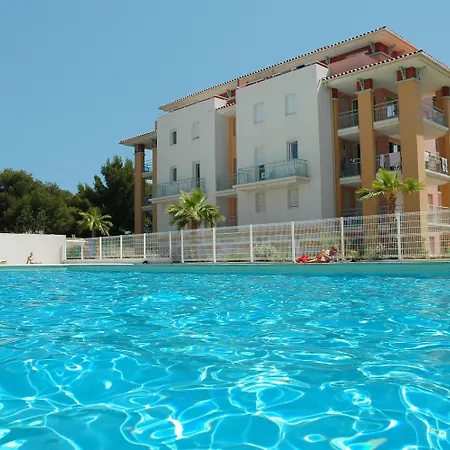 Vacanceole - Les Calanques Du Parc Apartahotel Fréjus