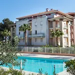アパートホテル Vacanceole - Les Calanques Du Parc