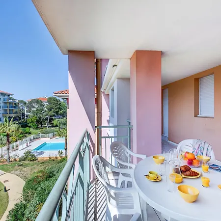Vacanceole - Les Calanques Du Parc Aparthotel