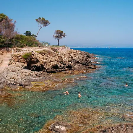 아파트호텔 Vacanceole - Les Calanques Du Parc Fréjus