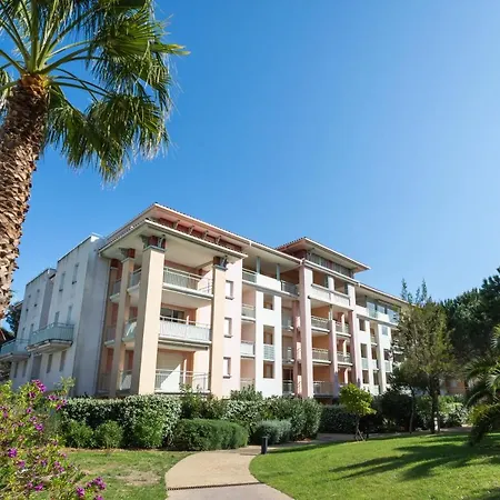 Aparthotel Vacanceole - Les Calanques Du Parc