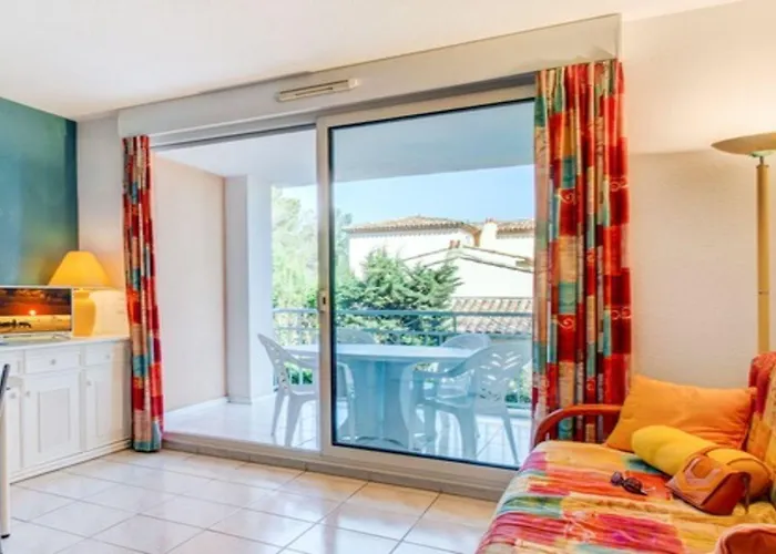 Vacanceole - Les Calanques Du Parc Hotel apartamentowy